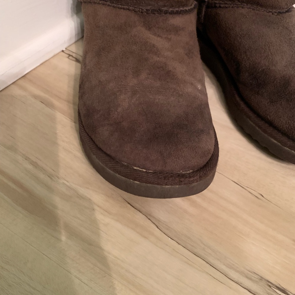 UGG Brand Classic Tall Chocolate Brown 7 - Picture 2 of 9